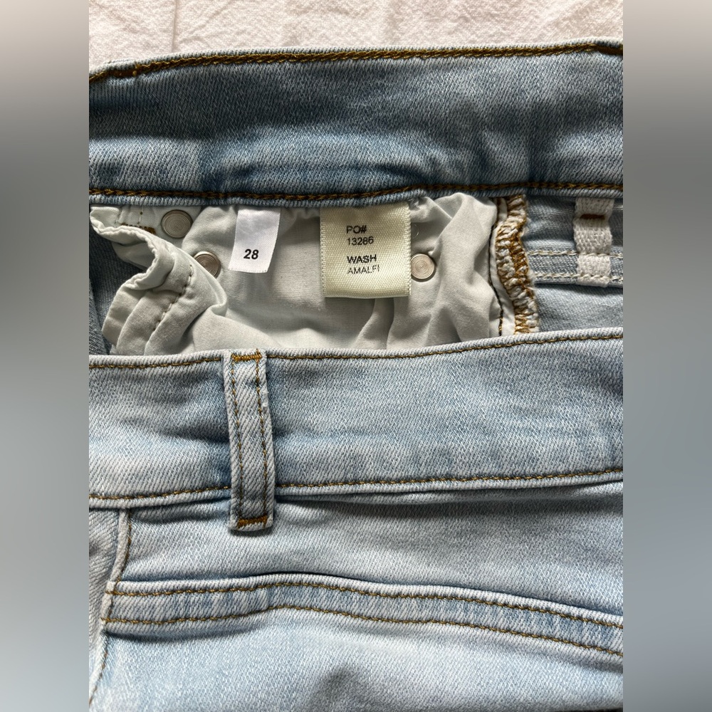 Reformation Light Wash Skinny Jeans - Picture 5 of 5